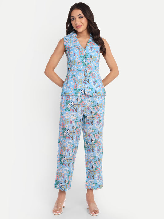 Women’s blue floral Chiki jacket CB set with sleeveless jacket and matching pants