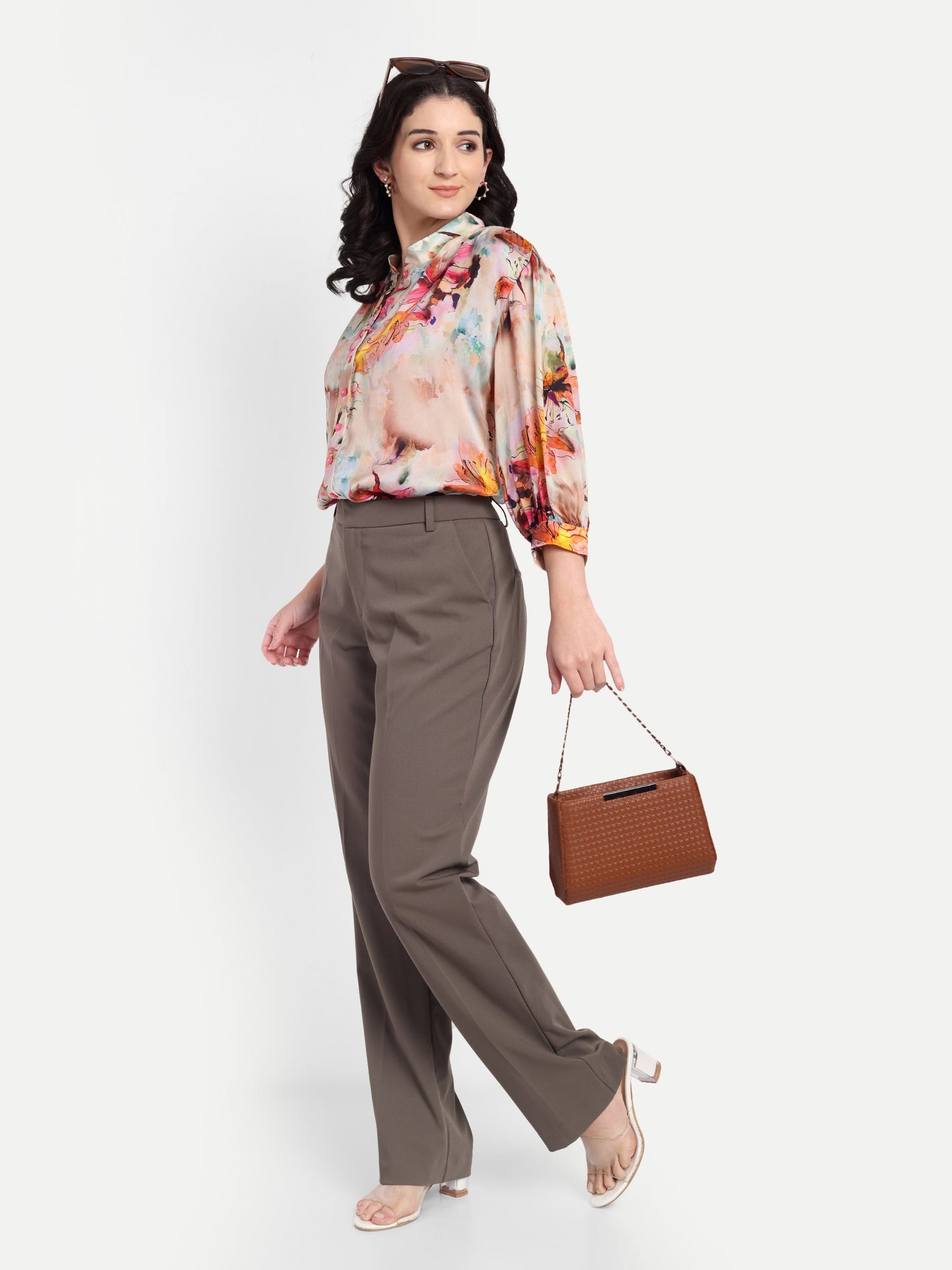 Finding Your Perfect Fit: A Guide to Summer Trousers and Skirts