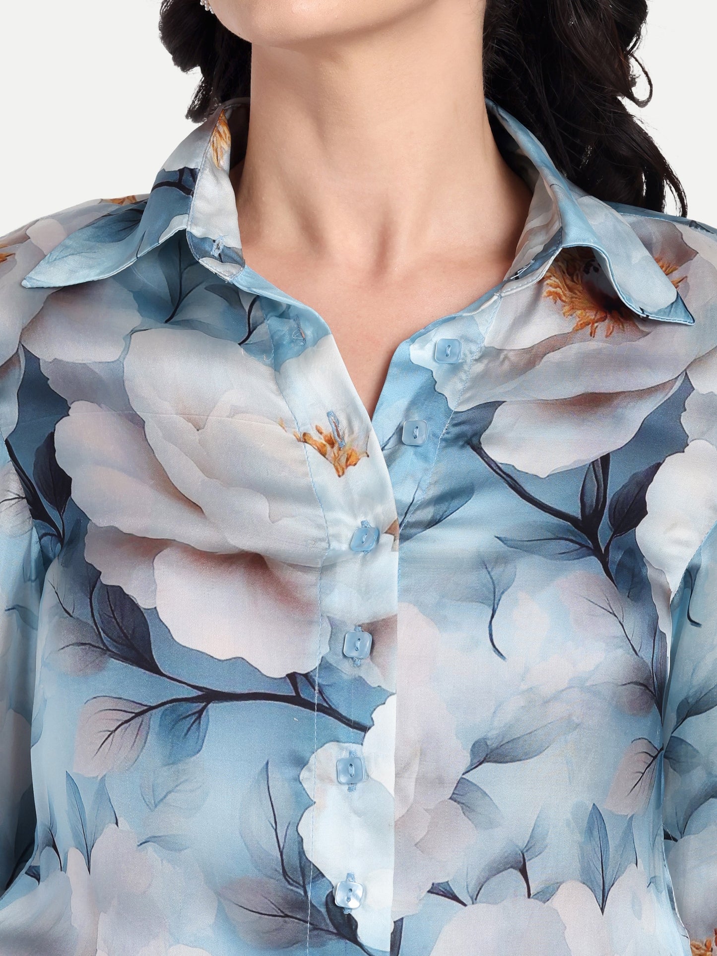 Women’s blue floral Gengy top with shirt style, full sleeves and elegant stylish design