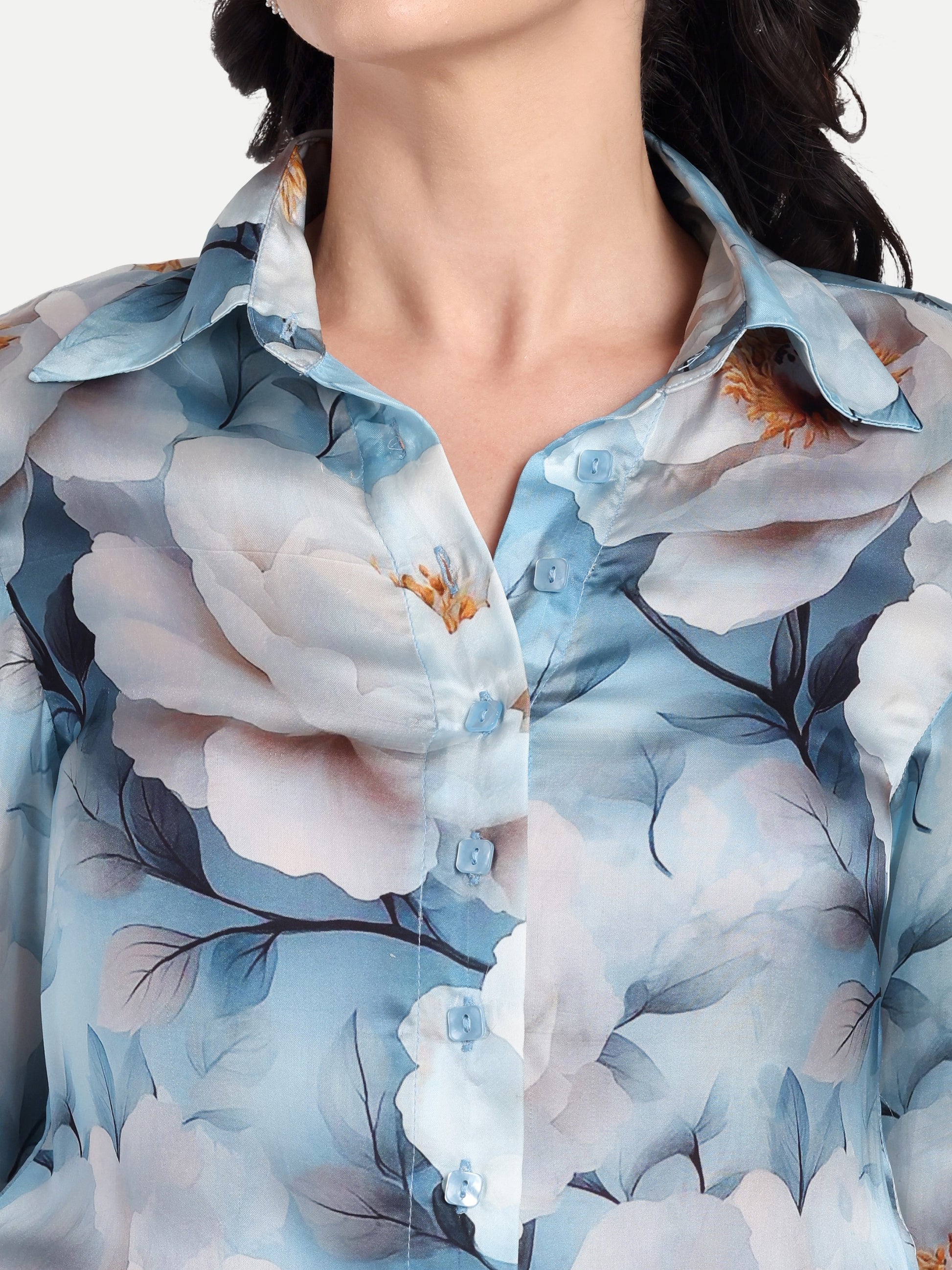Women’s blue floral Gengy top with shirt style, full sleeves and elegant stylish design