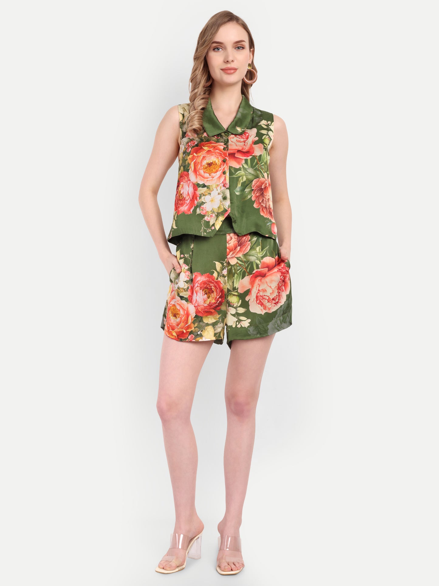 Women’s green floral Sito jacket CB set with sleeveless jacket and matching shorts