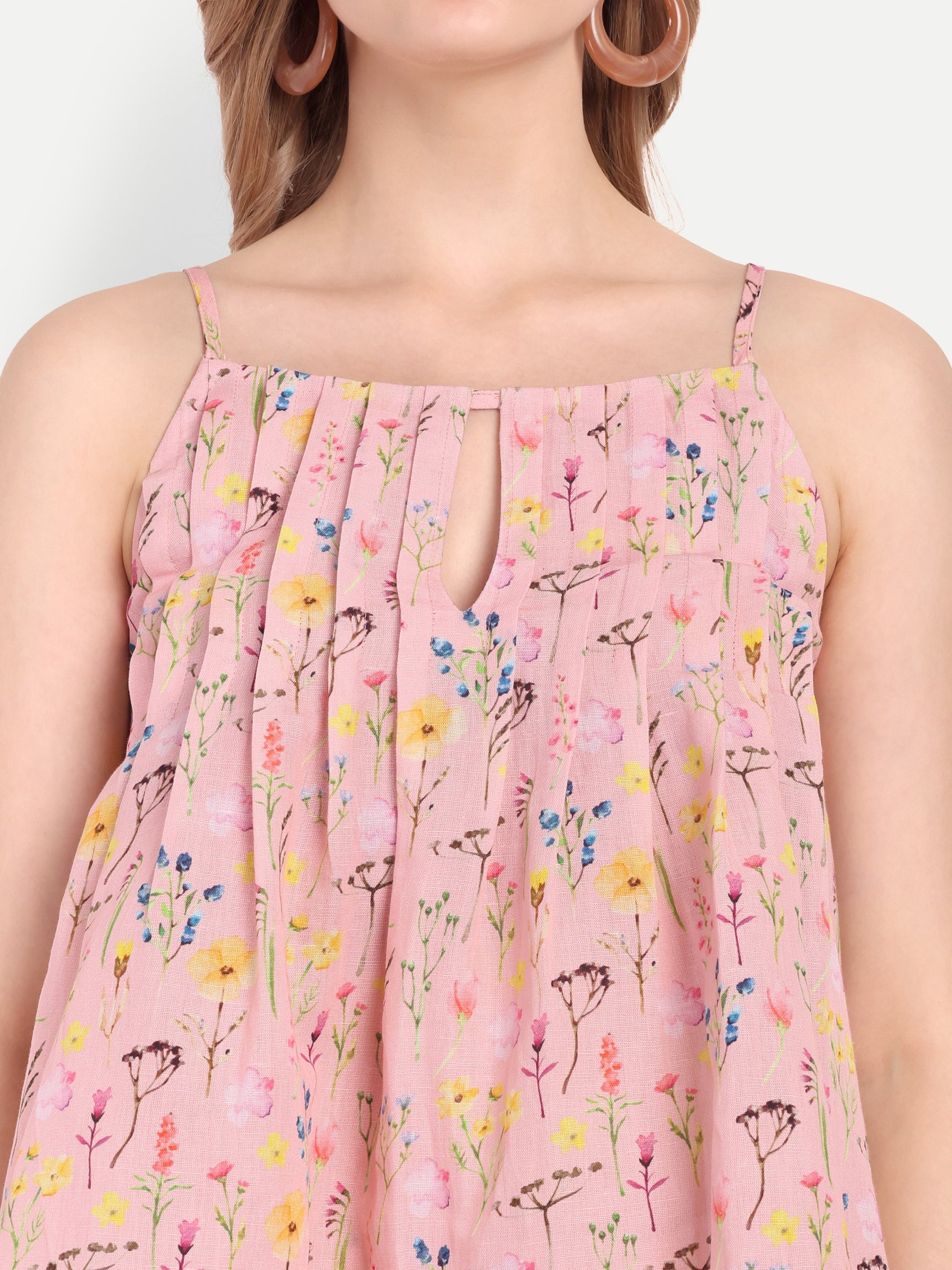 Women’s pink floral Lelo sleeveless top with keyhole neckline and relaxed fit